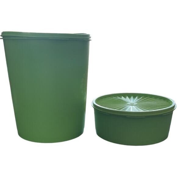 2 Vintage Tupperware Harvest Green Containers - Picture 2 of 10